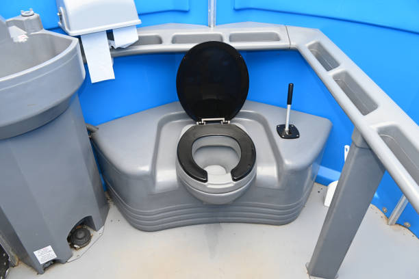 Best Portable restroom trailer rental  in South Lebanon, OH